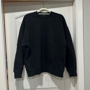 SKIMS size small oversized crew neck sweatshirt